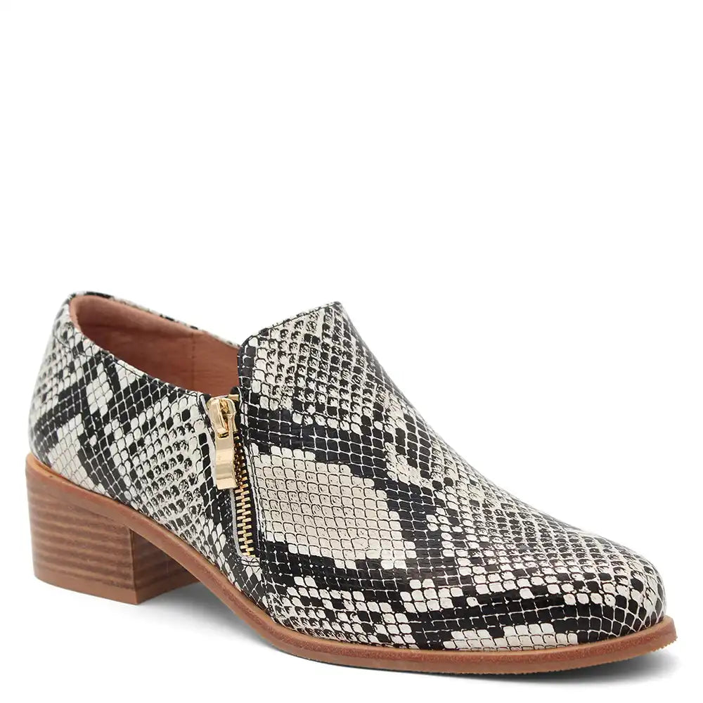 DARTMOUTH WOMENS HEEL COURT