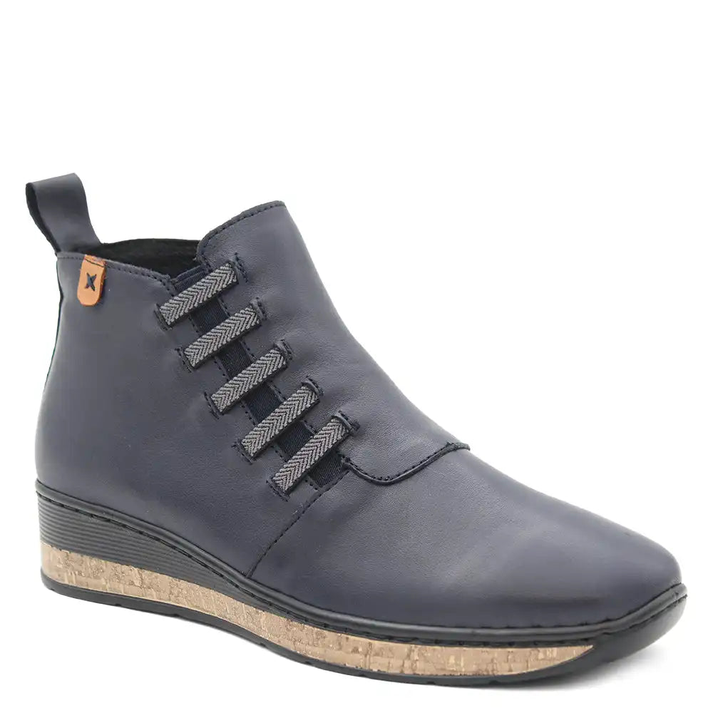 MADDY WOMENS WEDGE BOOT