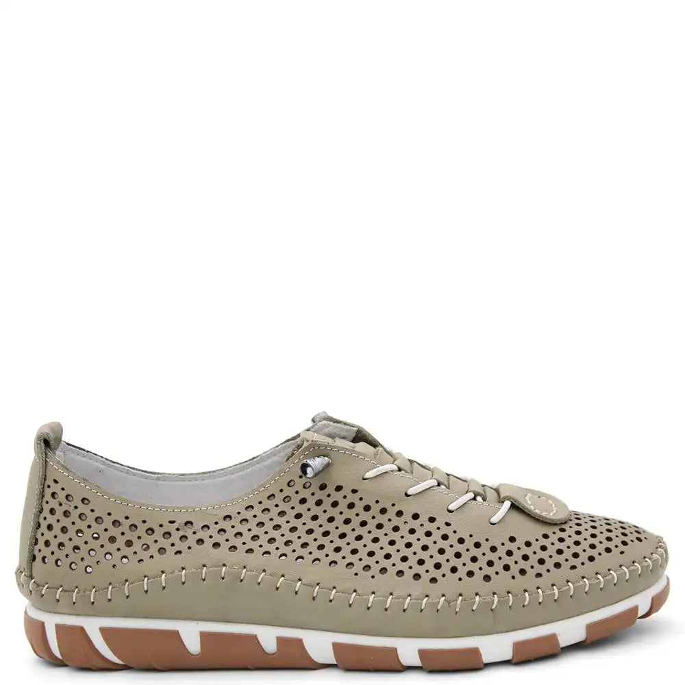 CHIN WOMENS FLAT CASUAL