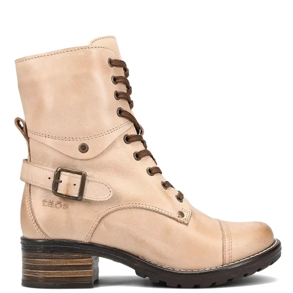 CRAVE WOMENS FLAT BOOT