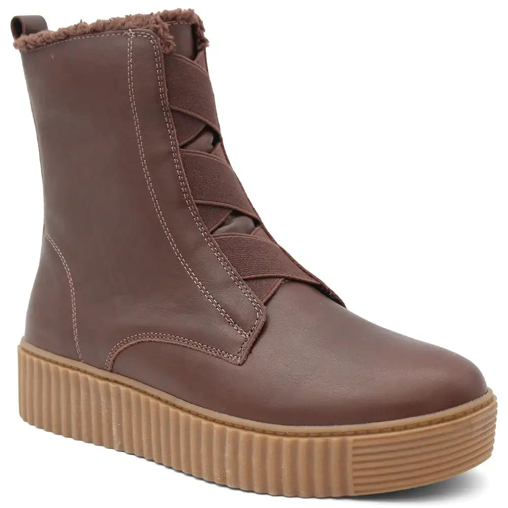 DATING WOMENS FLAT BOOT