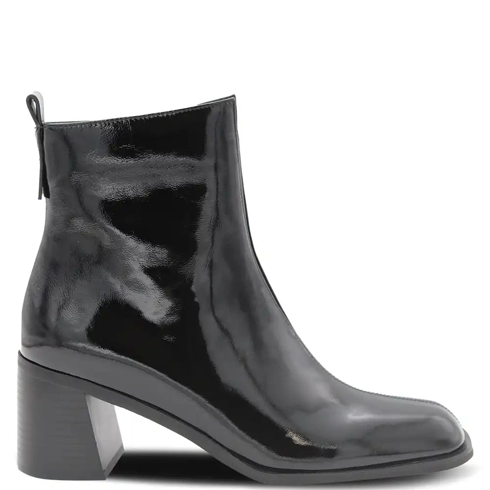EARTH WOMENS HEEL BOOT