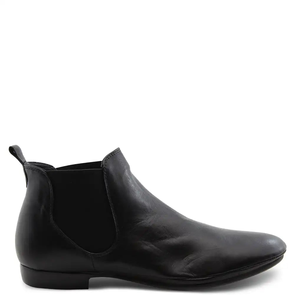 NILA WOMENS FLAT BOOT