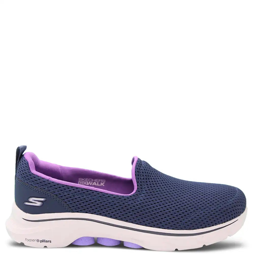 GO WALK 7 RAZI WOMENS SLIP ON SNEAKERS