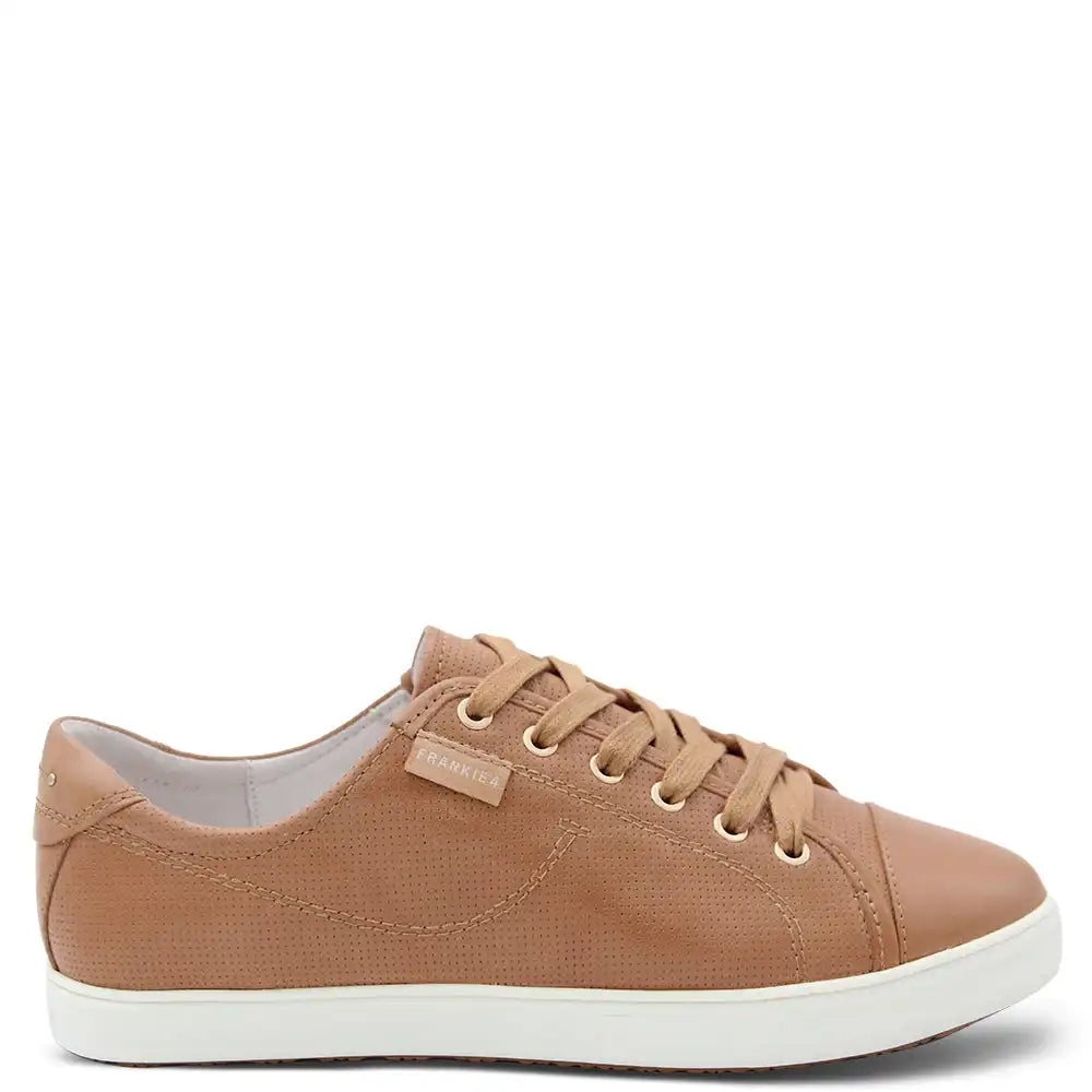 NAT WOMENS SNEAKER