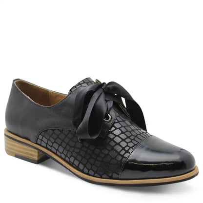 AVIT WOMENS FLAT COURT