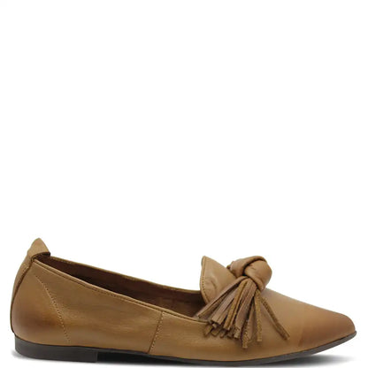 BESTIE WOMENS FLAT SLIP ON