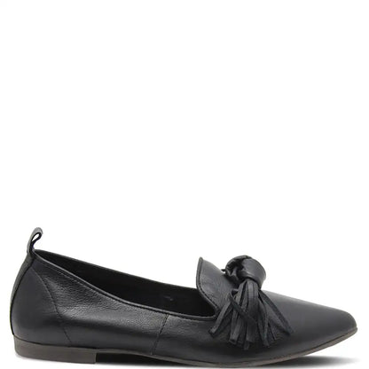 BESTIE WOMENS FLAT SLIP ON
