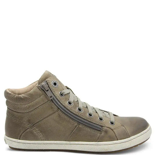 UNION WOMENS FLAT BOOT
