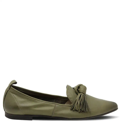 BESTIE WOMENS FLAT SLIP ON