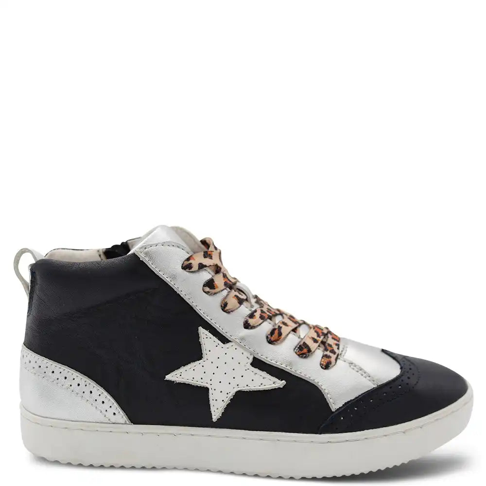 VANITY WOMENS LACE UP BOOT
