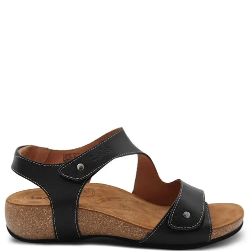 LOVELY WOMENS FLAT SANDAL