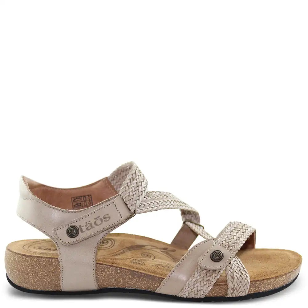 TRULIE WOMENS SANDAL