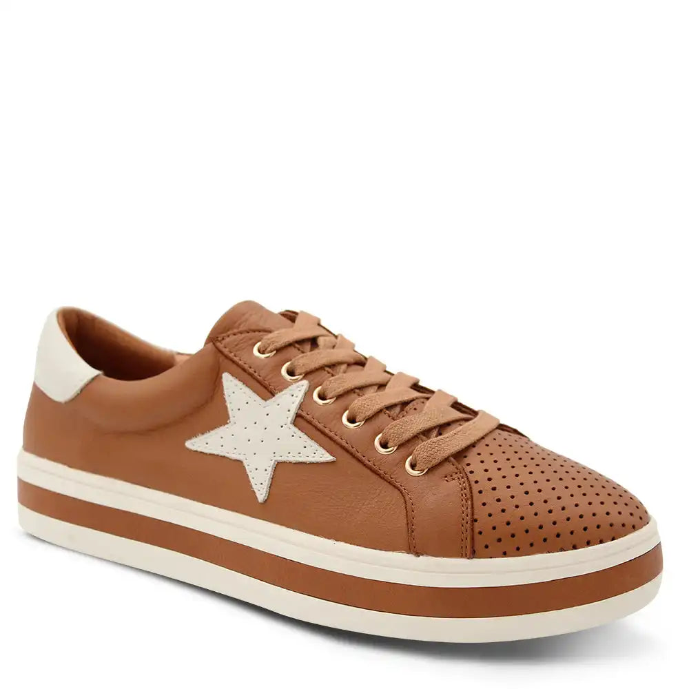 PIXIE WOMENS SNEAKER