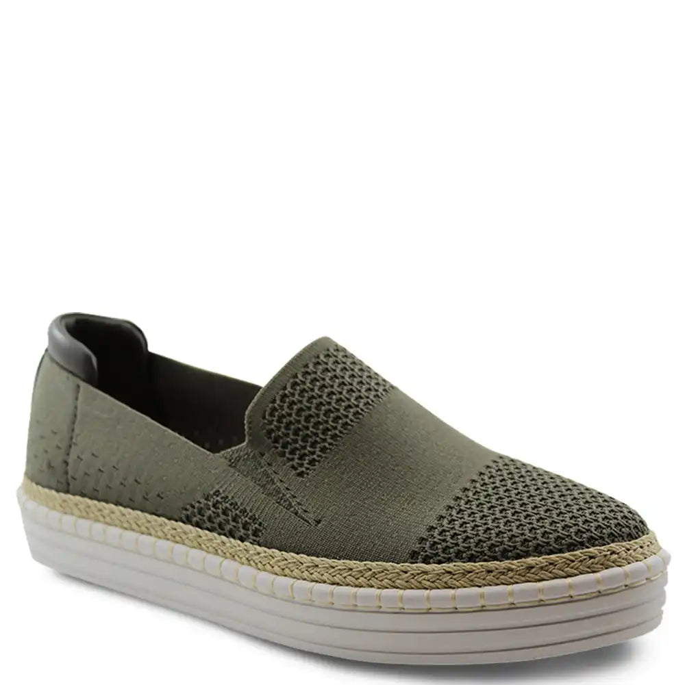 QUEEN WOMENS FLAT CASUAL