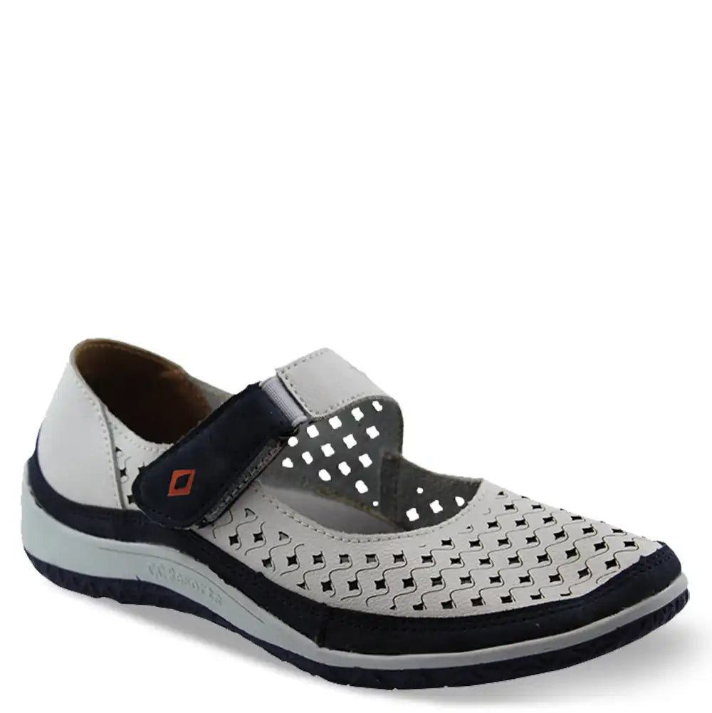 MONDAY WOMENS FLAT CASUAL