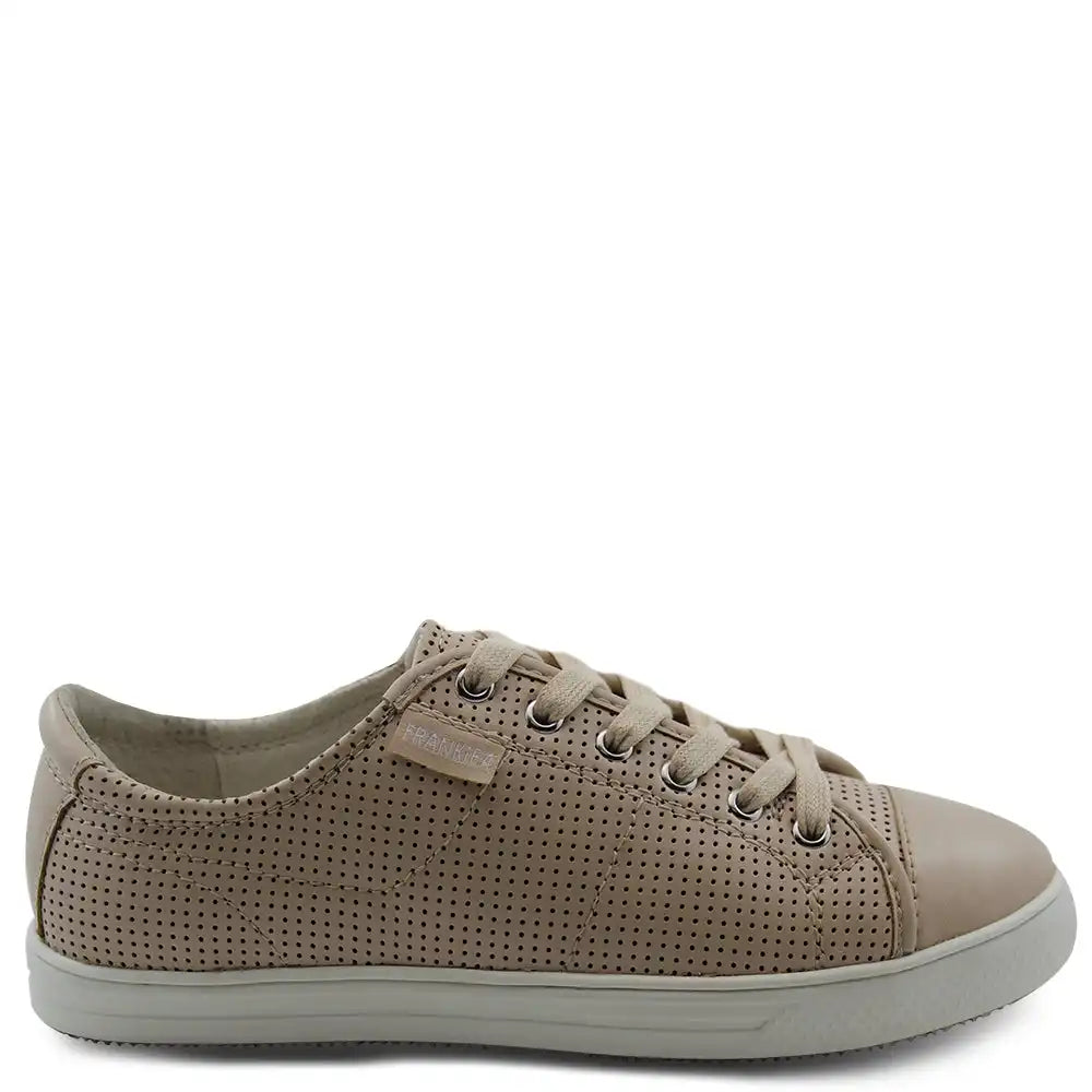 NAT WOMENS SNEAKER