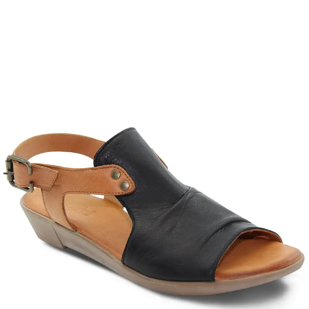 ALIAH FLAT SANDAL