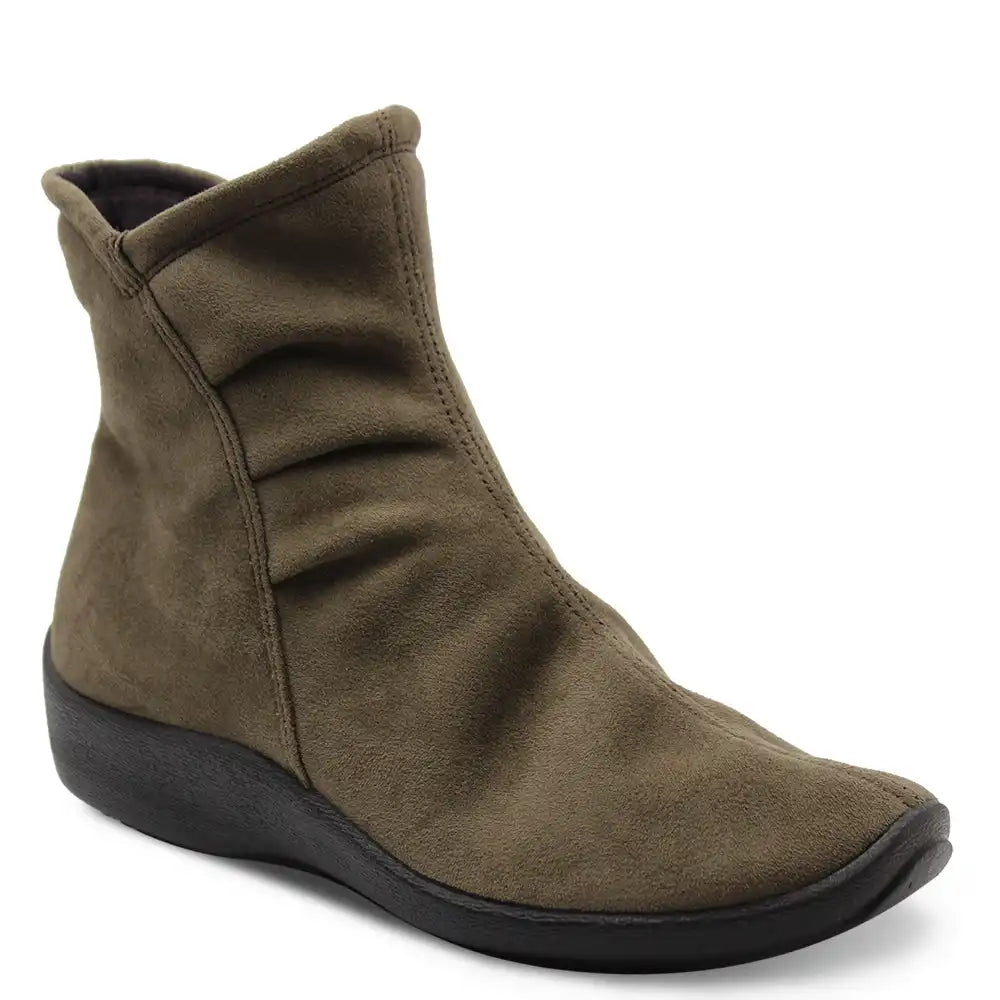 L19 WOMENS  FLAT BOOT