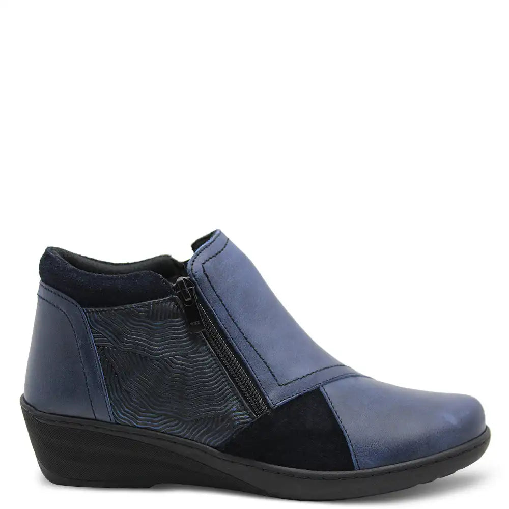 CP462-18 WOMENS WEDGE BOOT