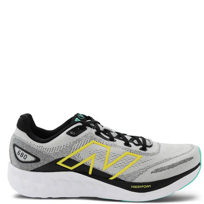 M680 V8 MENS RUNNING