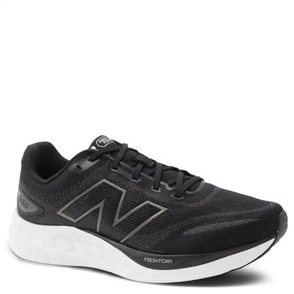M680 V8 MENS RUNNING