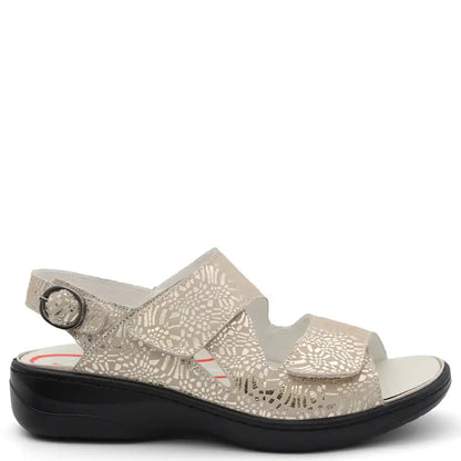 MADDIE WOMENS FLAT SANDAL