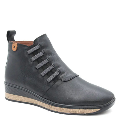 MADDY WOMENS WEDGE BOOT