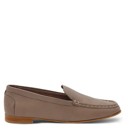MAVE WOMENS FLAT LOAFER