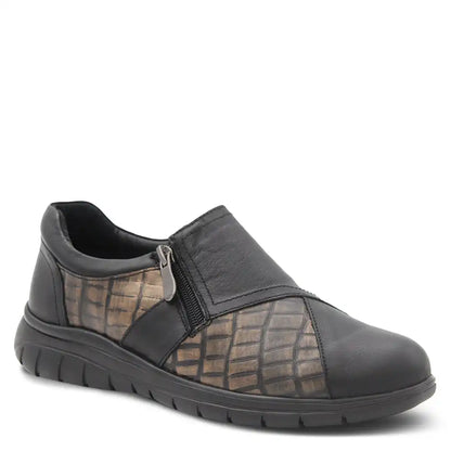 MERGER WOMENS FLAT COURT