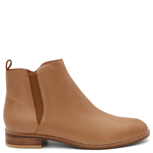 NAKTA WOMENS FLAT BOOT