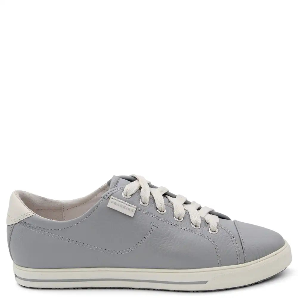 NAT III WOMENS SNEAKER