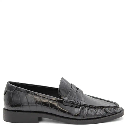 QUANNAH WOMENS FLAT MOCCASIN