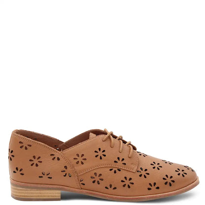 QARLOS WOMENS FLAT LACE COURT