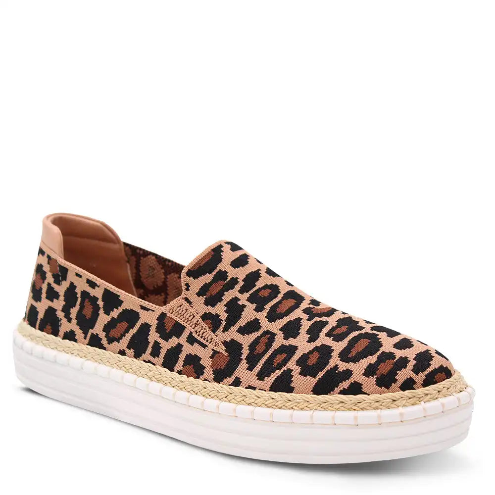 QUEEN WOMENS FLAT CASUAL