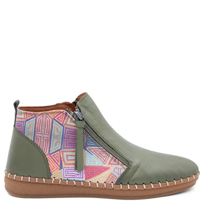 REGAN WOMENS FLAT BOOT