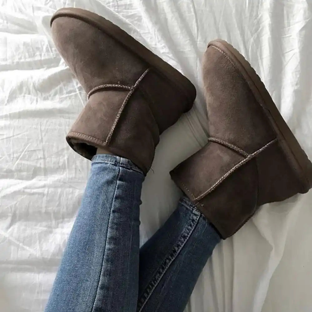 STINGER LO UGG BOOTS