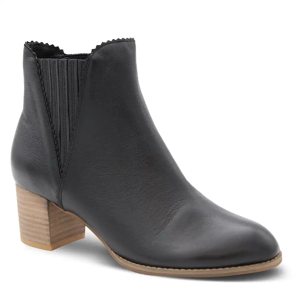 SANITY WOMENS HEEL BOOT