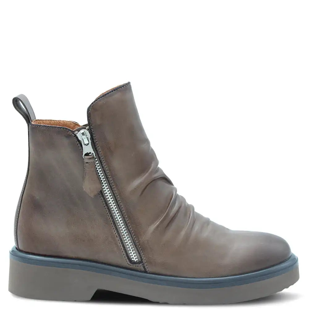 THEONA WOMENS FLAT BOOT