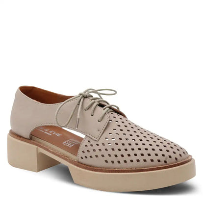 TREACLE WOMENS HEEL LACE UP