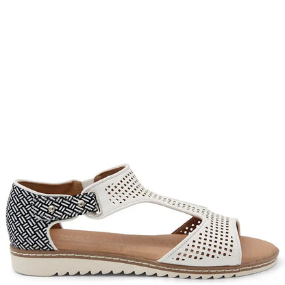 VOYAGE WOMENS FLAT SANDAL