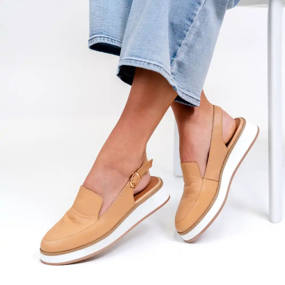 QUAKE WOMENS FLAT SLIDE
