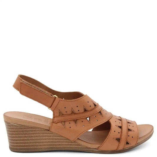WINNI WOMENS WEDGE SANDAL