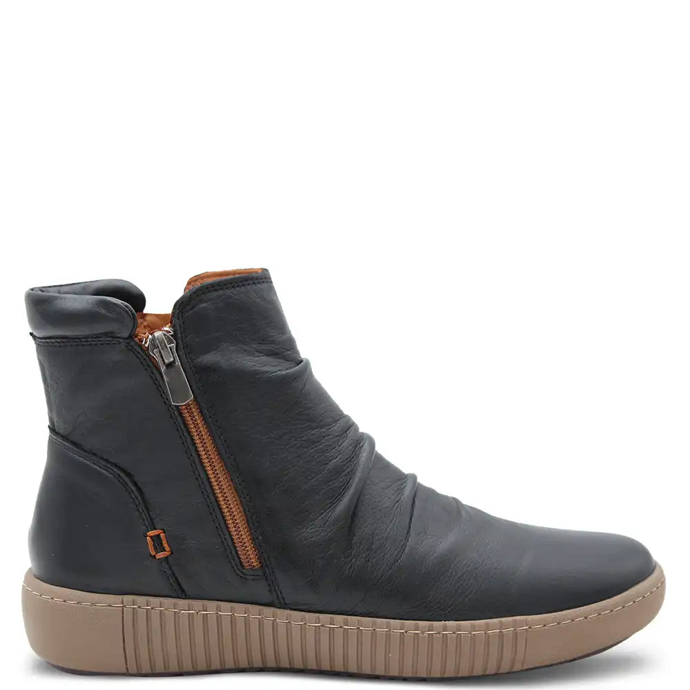 WINNIE WOMENS FLAT BOOT