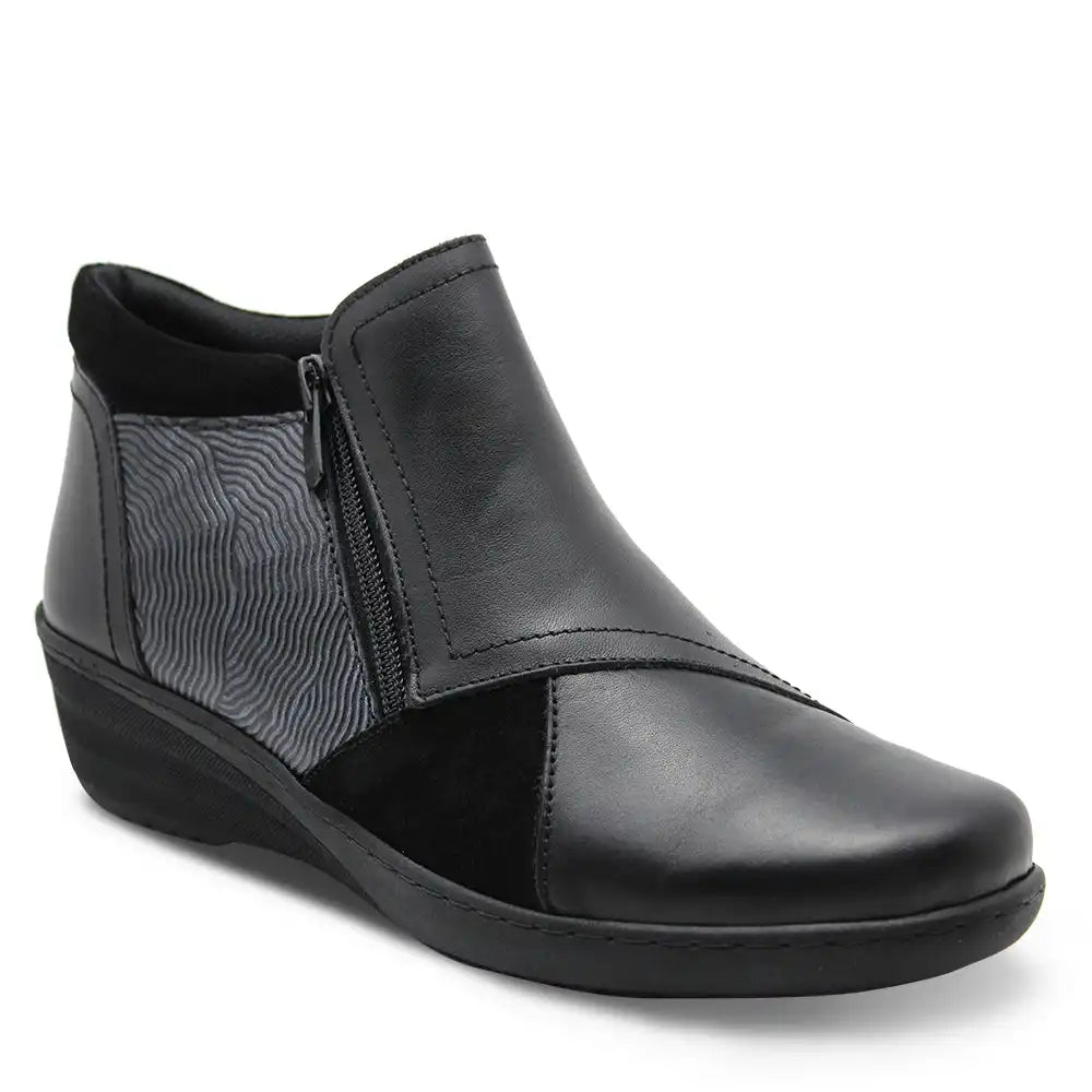 CP462-18 WOMENS WEDGE BOOT