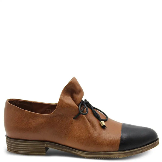 KOTTY WOMENS FLAT COURT