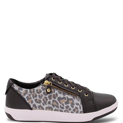 STRATUS ZIP WOMENS SNEAKER